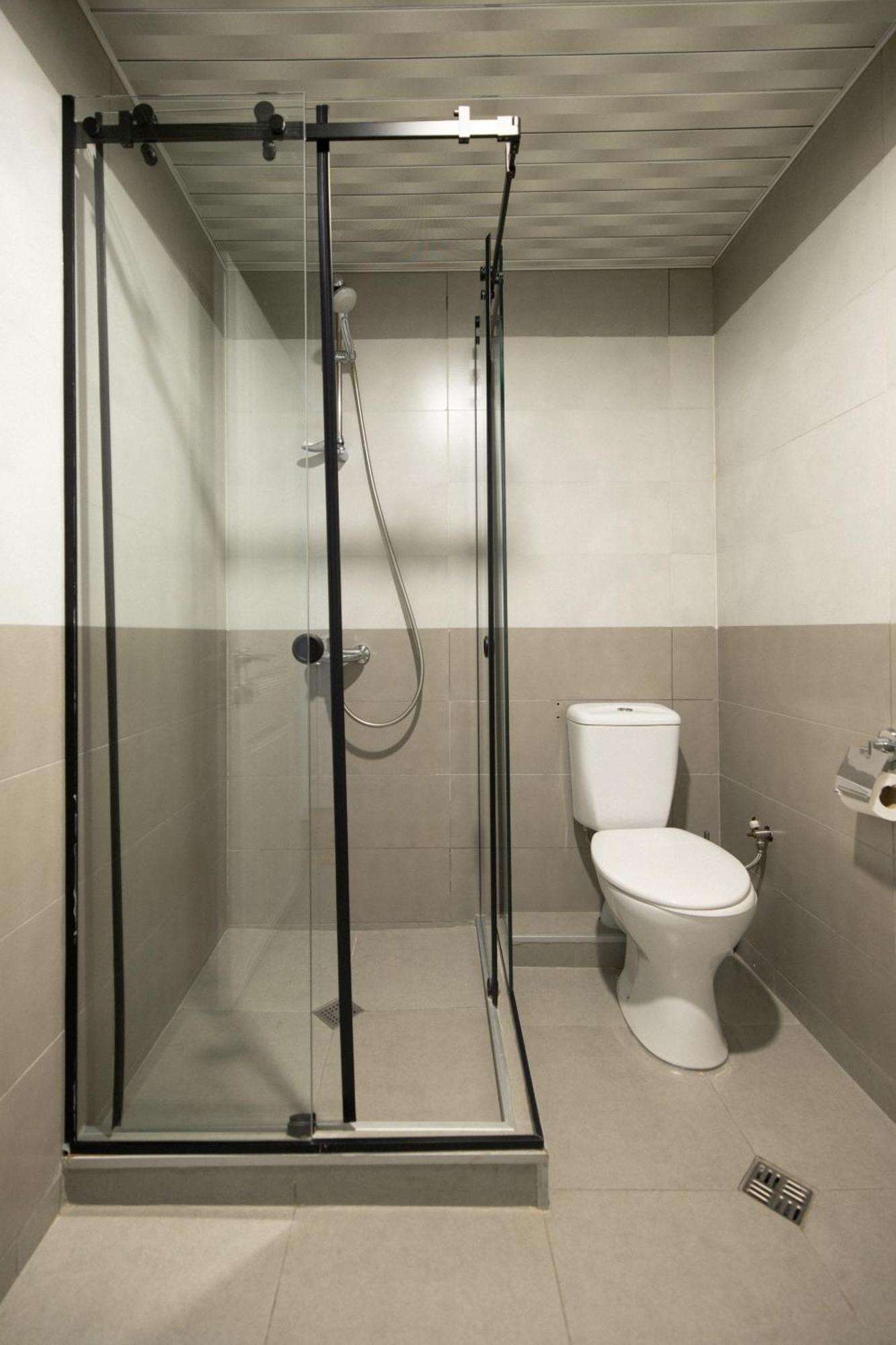 Hotel White House Тбилиси Экстерьер фото